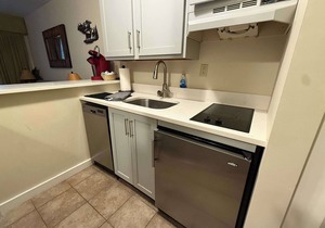 Deluxe Redone Country Inn Suite at Jiminy-Sleeps 4 - Ski On/Off at Mountain Base