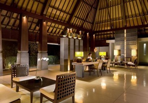 Deluxe Villa with Plunge Pool in the centre of Seminyak 3