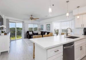 Designer Comforts & Ocean Views- Ocean Pointe 2416