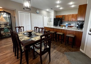 Direct Waterfront Retreat- Fishermen's and Kayaker's Dream + Dog Friendly!