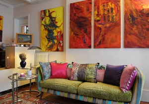 Discover Central Paris from an Artsy Private Apartment at Invalides Eiffel Tower
