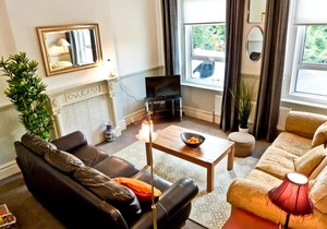 Double Room in Gorgeous Georgian house in Filton