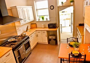 Double Room in Gorgeous Georgian house in Filton