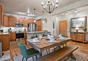 Downtown WP Condo 613 I Pool I Club House I Hot Tub I Views I Bunk Room I Discounted Attractions