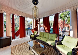 Drayton Place 2 | Full Kitchen & Park-View Patio | Walk to Downtown Eateries