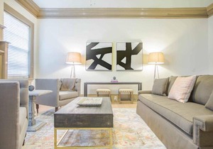 Drayton Place One Bedroom by Lucky Savannah