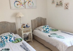 *** Dreamy Stay *** Luxury Villa by the sea, heated pool, perfect location