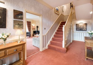 DRYBURGH FARMHOUSE ONE - stunning riverside location, two en-suite bedrooms