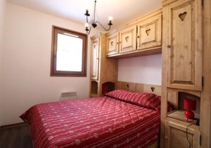 Duplex 10 pers au pied des pistes avec parking, balcon et wifi à Val Cenis - FR-1-508-25