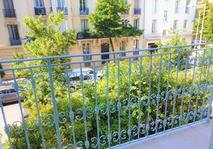 DUPLEX BALCON CENTRE MER 203