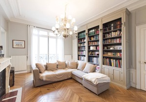 Duplex Near Trocadéro, by Veeve