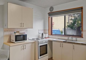 Eastern Beach Unit 2