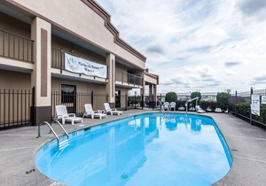 Econo Lodge Lenoir City