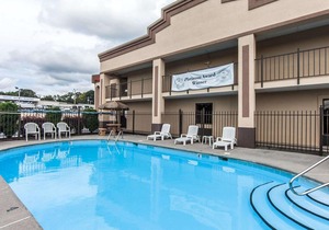 Econo Lodge Lenoir City
