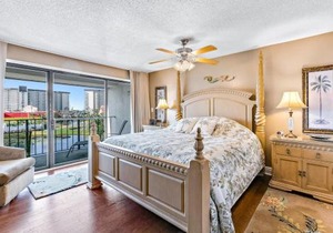 Edgewater Golf Villa #115