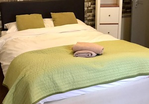 Ei8ht Brighton Apartments