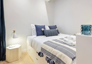 Elegant 2 Bedroom Apartment in Paris