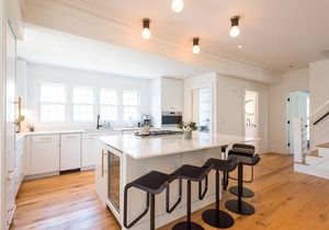 Elegant and Family Friendly Brant Point 5 Bedroom