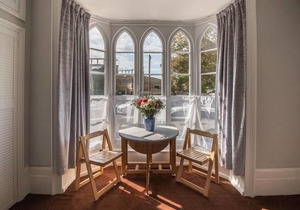 Elegant Georgian 1 Bed Apartment in Herne Bay