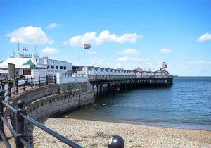 Elegant Georgian 1 Bed Apartment in Herne Bay
