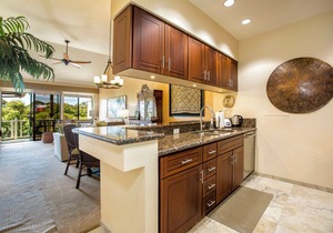 Enjoy Comfort in Wailea Spacious 2BD/2BA Condo with Garden Views