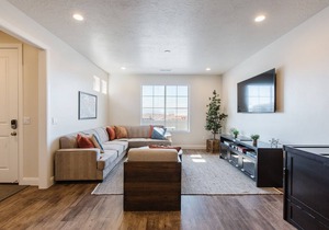 Escondido 1097, Heavenly Daze, Near Sand Hollow, Quail Creek and more