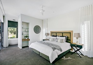 ESPRIT 10 LUXURY RETREAT