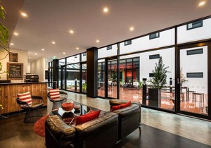 Essence Hotel Carlton