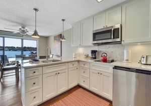EWI 101 Lake Charlevoix Views | Private Balcony | Pool, Hot Tub, Sauna