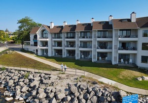 EWI 101 Lake Charlevoix Views | Private Balcony | Pool, Hot Tub, Sauna
