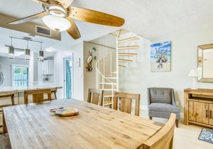 Executive Bay Club Condo M-1