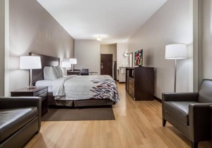 Experience All Of What Council Bluffs Has To Offer! 4 Modern Units, Free Parking