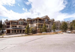 Experience cozy mountain living at Tyra Riverbend 111 - Shared Amenities!