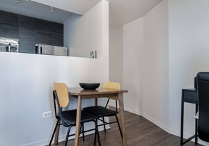 Exquisite South Loop 1BR nr L & Grant Park, by Blueground