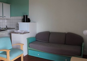 F2 with sea view for 4 persons 19