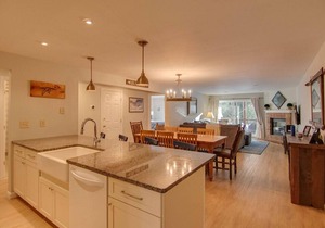 F5001 - Professionally Managed by Loon Reservation Service