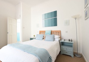 Fabulous Beachside Apartment REFURBISHED opposite beach sea views and the castle
