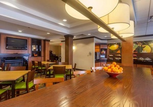 Fairfield Inn & Suites by Marriott Omaha Downtown