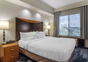 Fairfield Inn & Suites Commerce