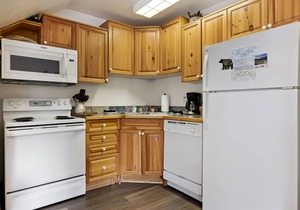 Fall River Retreat Private Hot Tub