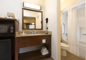 Family and Friends Vacation! 2 Awesome Units, Near Disney Springs, Shuttle