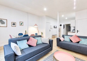 Family Apartment near Arc de Triomphe - 8P