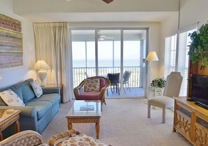 Family Friendly Villa with a Great View of the Beach and Gulf! C1222C