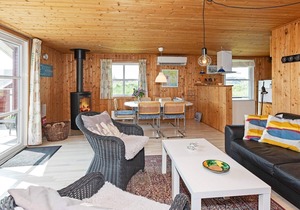Familyfriendly Retreat near Beach