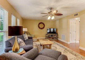 Fernandina Shores Condo with Private Balcony and Access to Pool