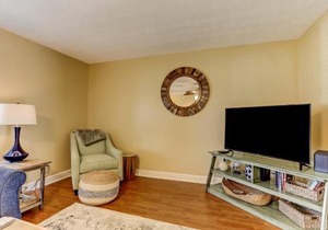 Fernandina Shores Condo with Private Balcony and Access to Pool