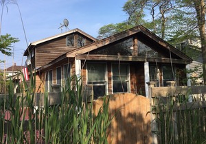 Fire Island Beach House- FAMILIES ONLY