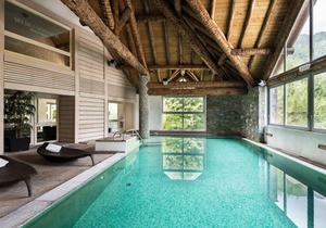 Fitness, swimming pool, sauna, hammam, terrace, balcony, parking, tv, ski locker, 38m²