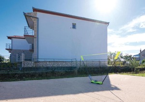 Five-Bedroom Holiday Home in Posedarje-Podgradina