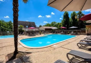 Flower Camping Le Tiradou * - Mobil-Home Comfort Loggia 28m2 (2 bedrooms) + Integrated terrace 7,30m2 4 people